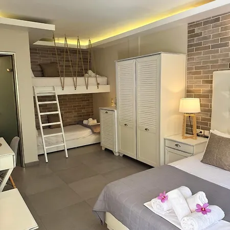 Aroma Hotel 3*