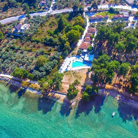 Ξενοδοχείο Aroma 3*
