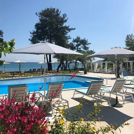 Aroma 3* Glifada (Thasos)