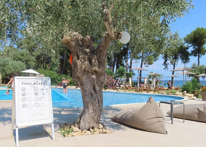 Aroma 3* Glifada (Thasos)